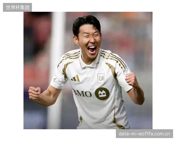 韩国队大胜弱旅提振士气，孙兴慜梅开二度展现复苏迹象。